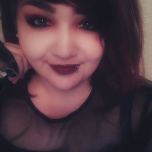 Meet your Posher, Natasha